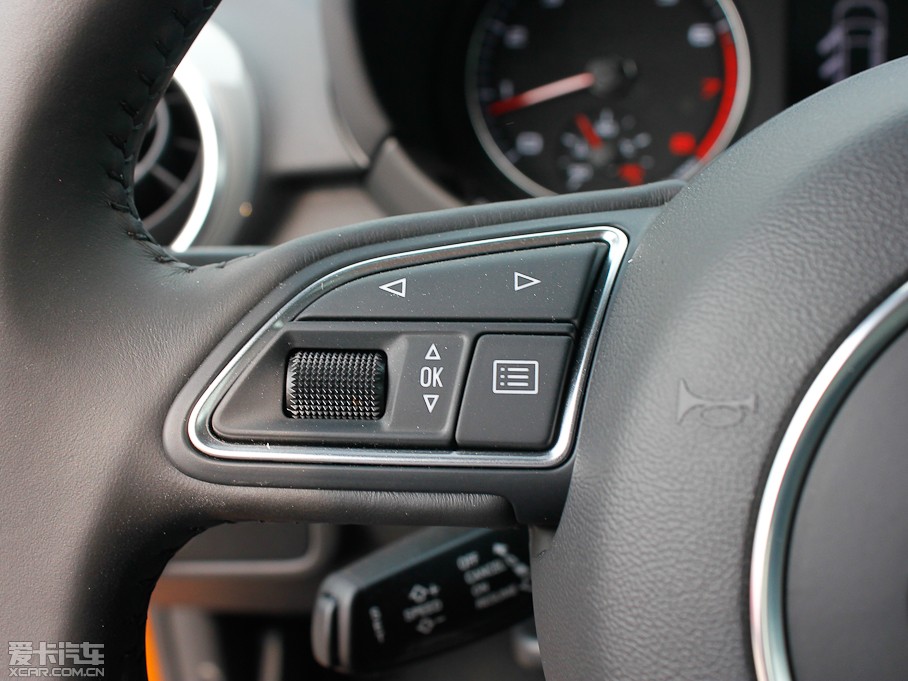 2013?yun)WA1 30 TFSI Sportback Ego plus