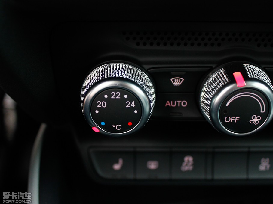 2013WA1 30 TFSI Sportback Ego plus