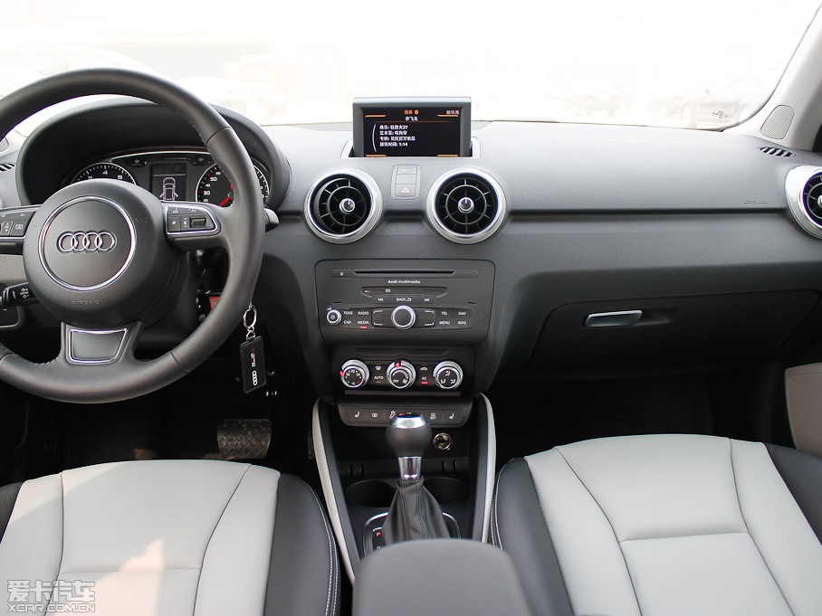 2013WA1 30 TFSI Sportback Ego plus