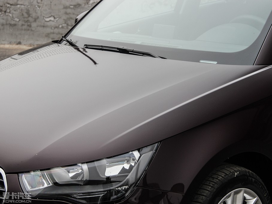 2013?yun)WA1 30 TFSI Sportback Urban