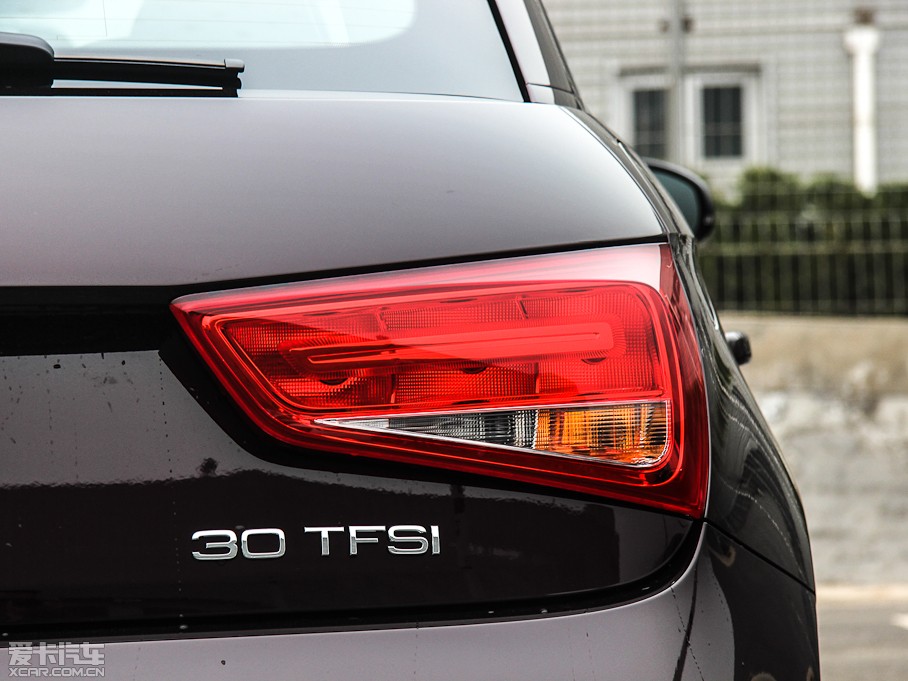 2013µA1 30 TFSI Sportback Urban