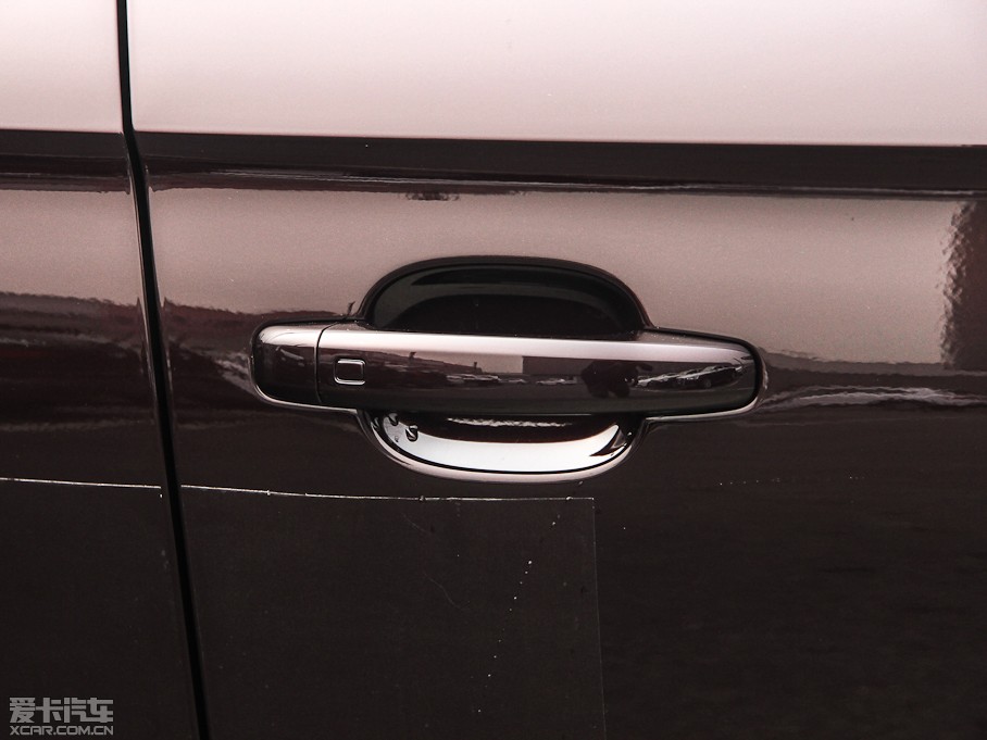 2013WA1 30 TFSI Sportback Urban