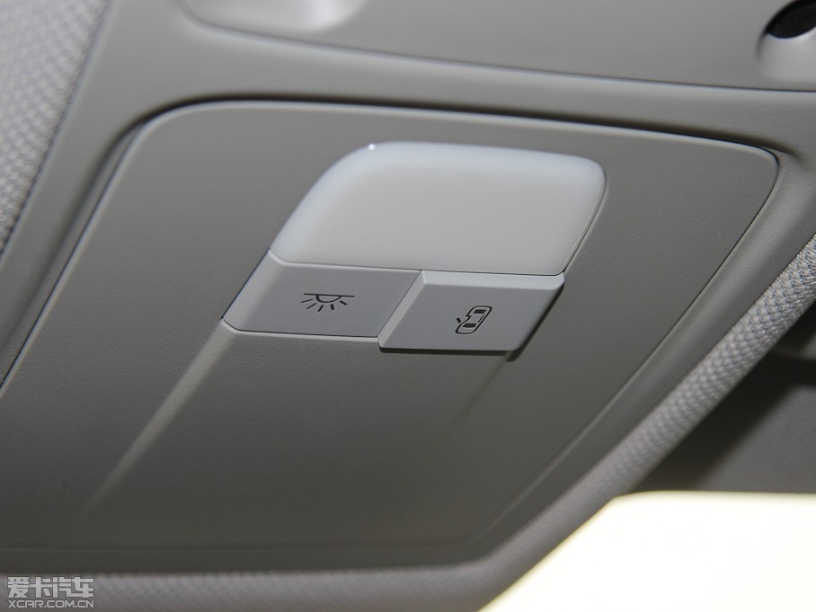 2013WA1 30 TFSI Sportback Urban