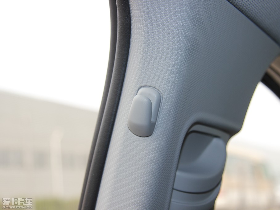 2013WA1 30 TFSI Sportback Urban