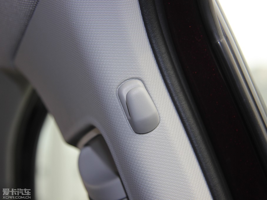 2013WA1 30 TFSI Sportback Urban