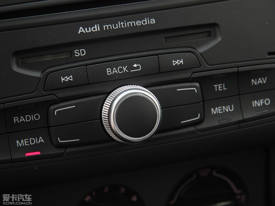 2013WA1 30 TFSI Sportback Urban