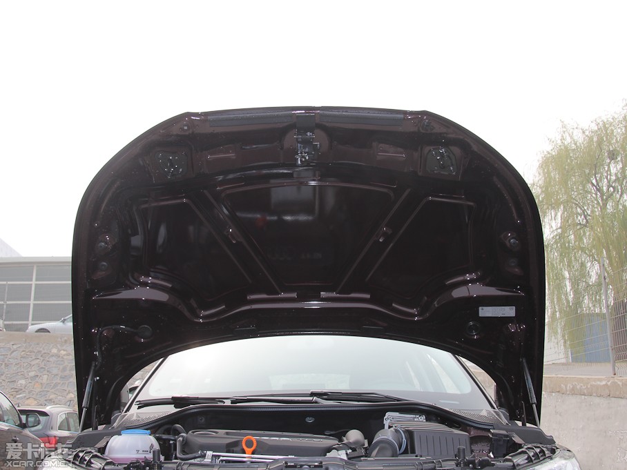 2013WA1 30 TFSI Sportback Urban