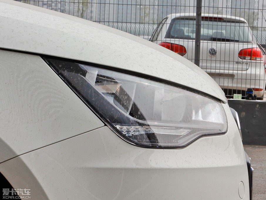 2013WA1 30 TFSI Sportback Urban