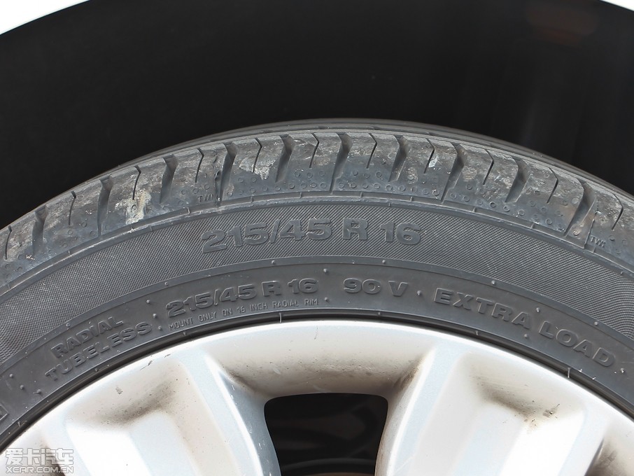 2013WA1 30 TFSI Sportback Urban