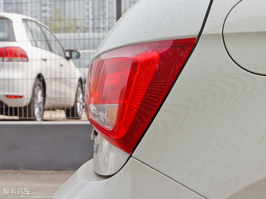 2013WA1 30 TFSI Sportback Urban