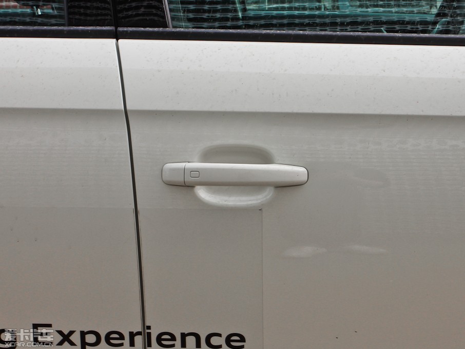 2013WA1 30 TFSI Sportback Urban