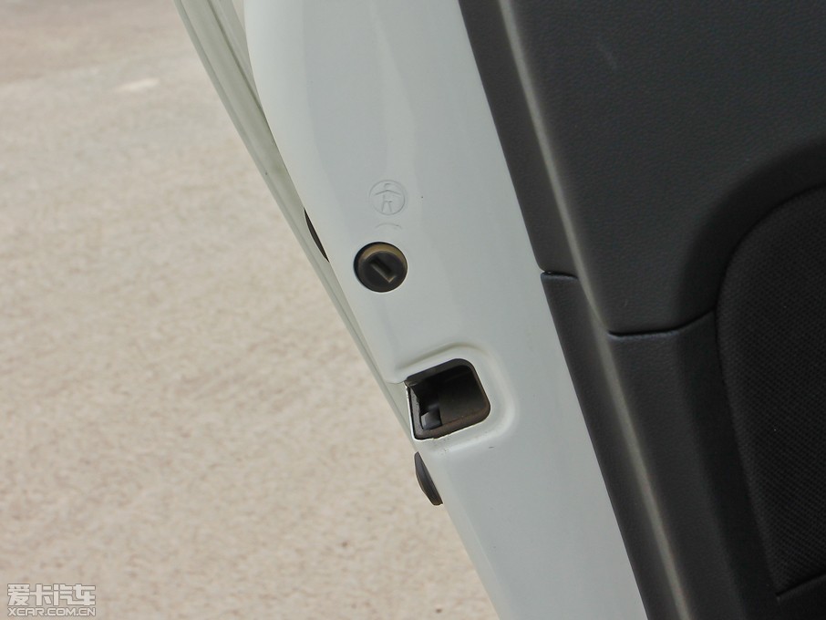 2013WA1 30 TFSI Sportback Urban