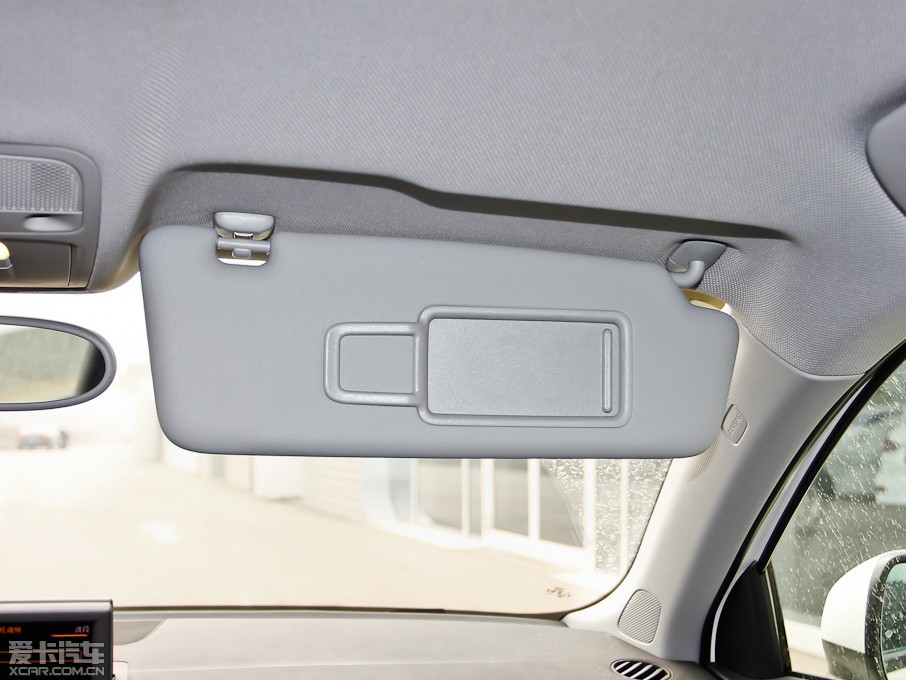 2013WA1 30 TFSI Sportback Urban