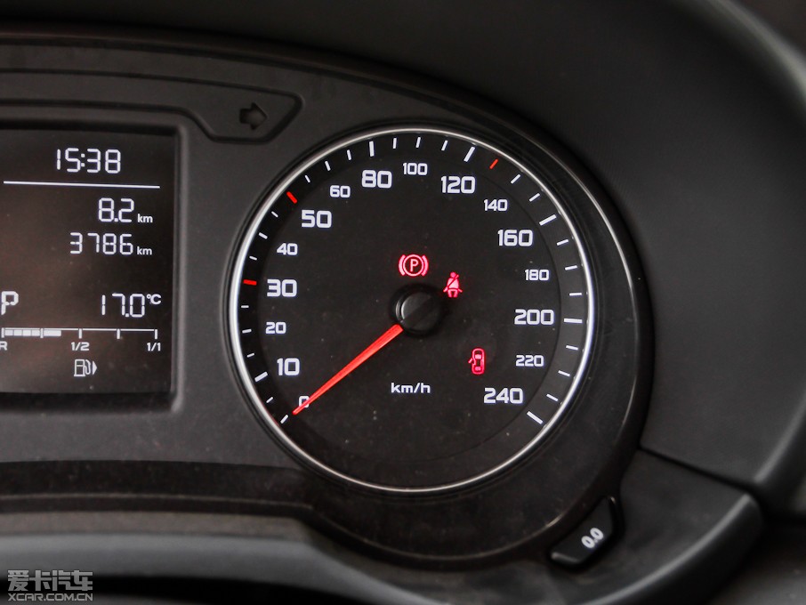 2013WA1 30 TFSI Sportback Urban