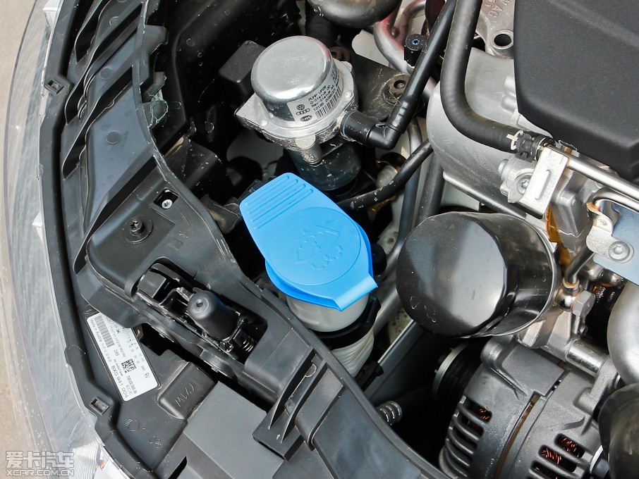 2013WA1 30 TFSI Sportback Urban