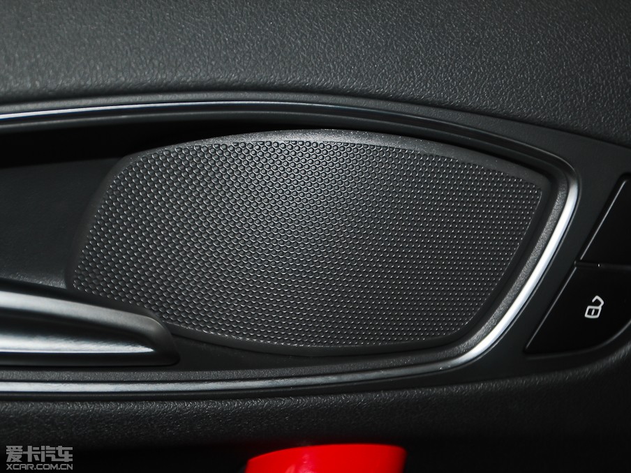 2013?yun)WA1 30 TFSI Ї Ego