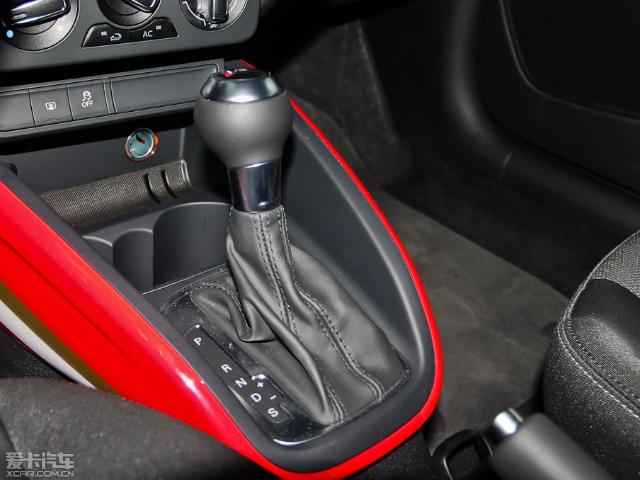 2013WA1 30 TFSI Ї Ego