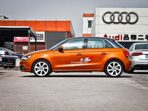 2013款30 TFSI Sportback Ego plus 正侧（左）