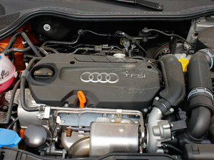 2013款30 TFSI Sportback Ego plus 发动机