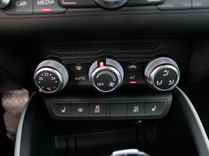 201330 TFSI Sportback Ego plus {{