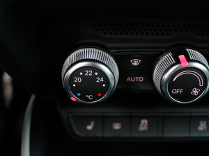 201330 TFSI Sportback Ego plus п؅^