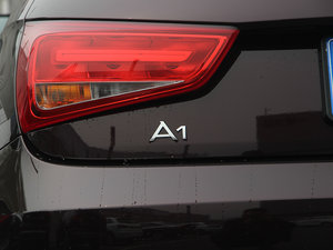 201330 TFSI Sportback Urban (ji)^