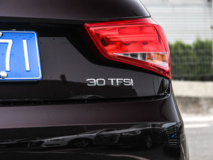 201330 TFSI Sportback Urban (ji)^