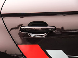 201330 TFSI Sportback Urban {T