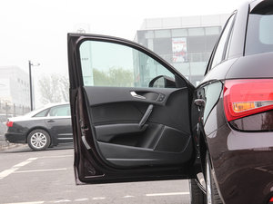 201330 TFSI Sportback Urban {λ܇T