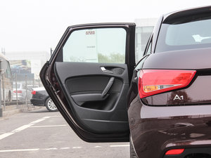 201330 TFSI Sportback Urban ܇T