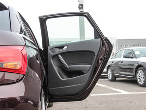 201330 TFSI Sportback Urban g