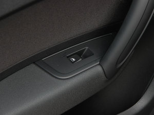 201330 TFSI Sportback Urban п؅^