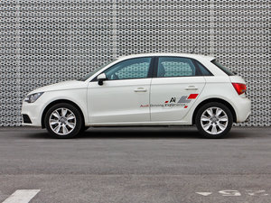 201330 TFSI Sportback Urban w^