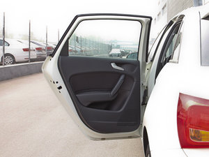 201330 TFSI Sportback Urban g