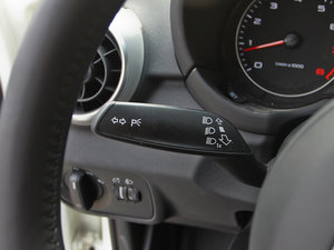 201330 TFSI Sportback Urban п؅^