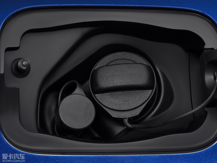 2014WA3 Sportback(M) Sportback g-tron