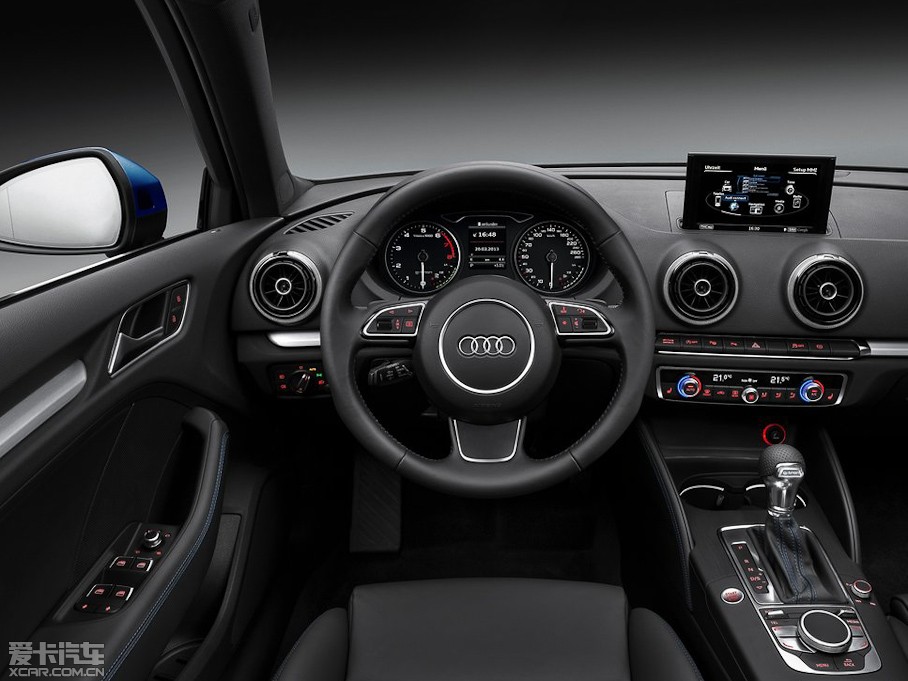 2014WA3 Sportback(M) Sportback g-tron