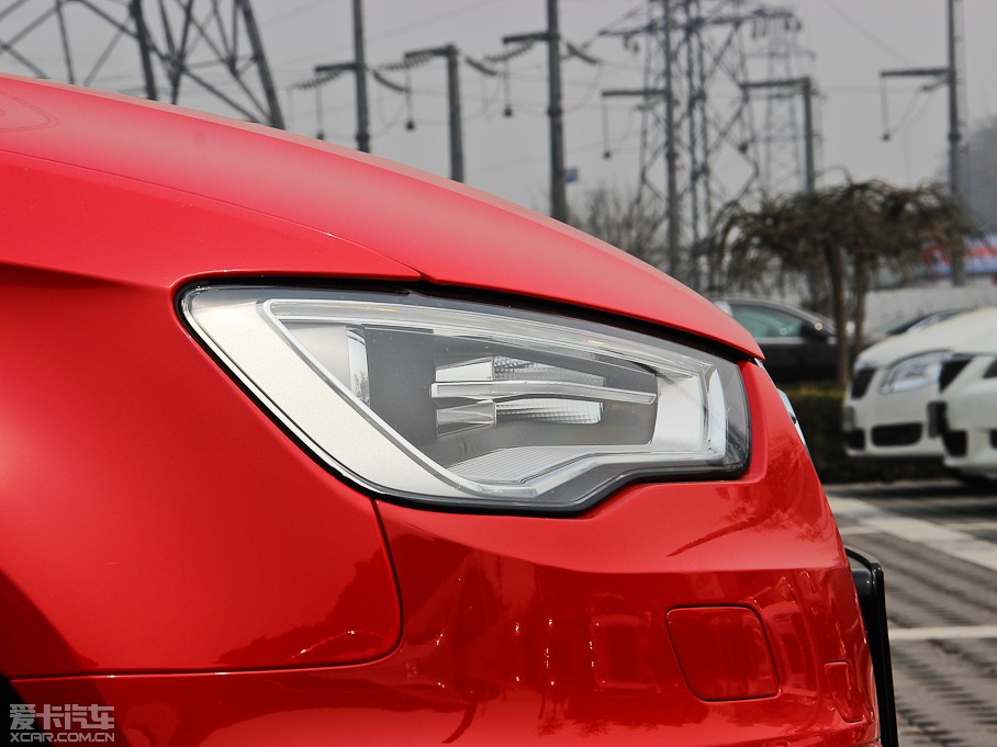 2014?yun)WA3 Sportback(M(jn)) 40 TFSI S Line m