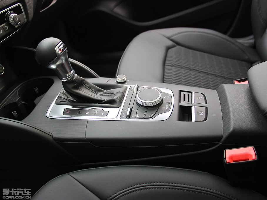 2014WA3 Sportback(M) 40 TFSI S Line m