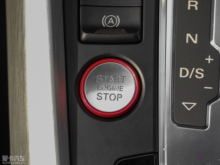 2014?yun)WSQ5 3.0 TFSI quattro