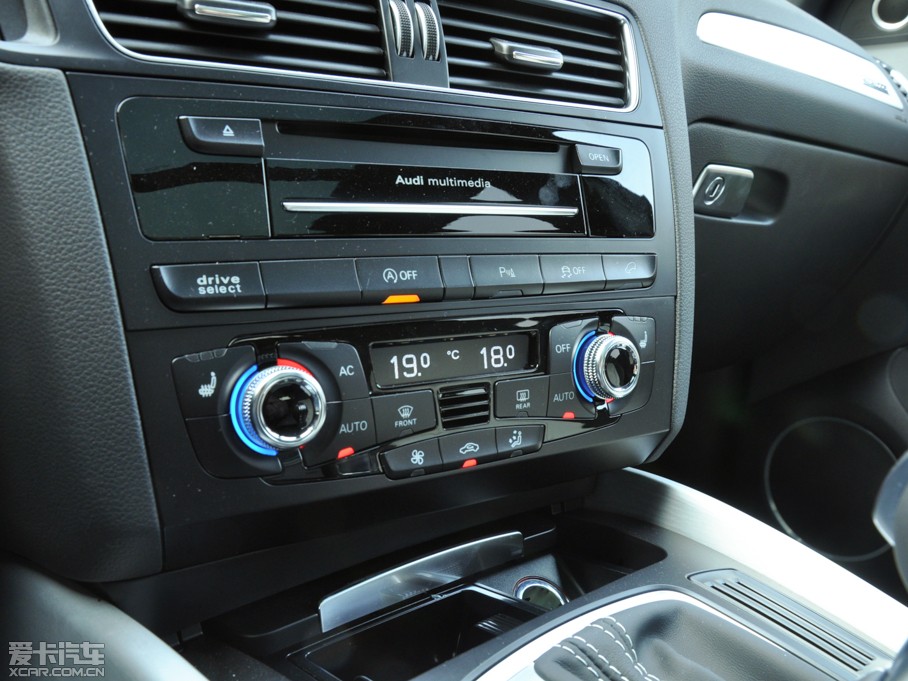 2014?yun)WSQ5 3.0 TFSI quattro