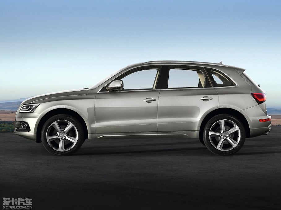 2013WQ5(M) 45 TFSI quattro \