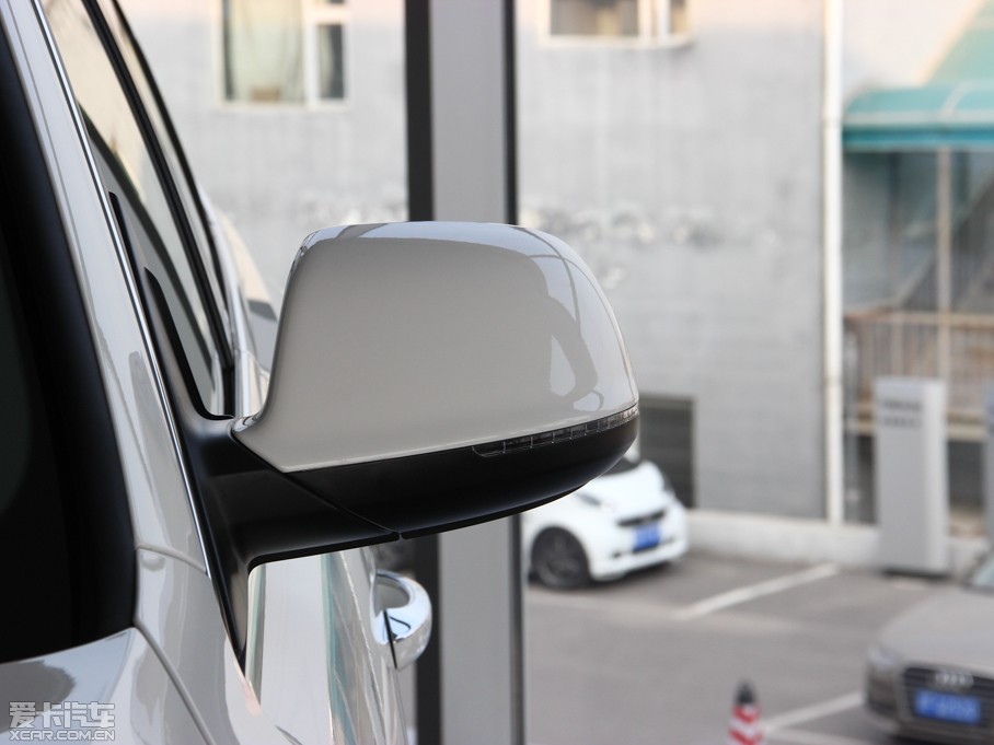 2013WQ5(M) 45 TFSI quattro \