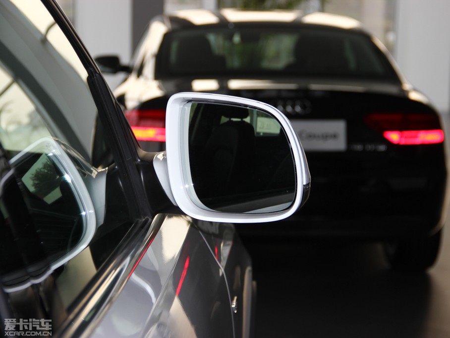 2013WQ5(M) 45 TFSI quattro \