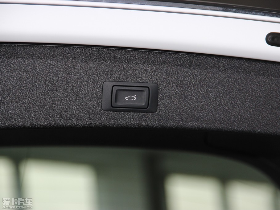 2013WQ5(M) 45 TFSI quattro \