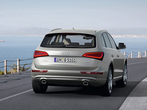 201345 TFSI quattro \ w^