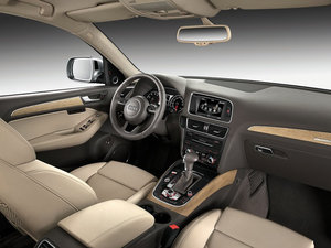 201345 TFSI quattro \ п؅^(q)