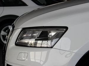 201345 TFSI quattro \ ^