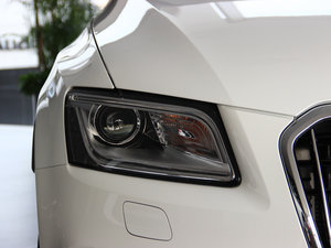 201345 TFSI quattro \ ^