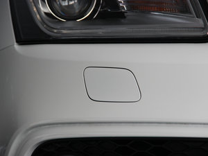 201345 TFSI quattro \ ^